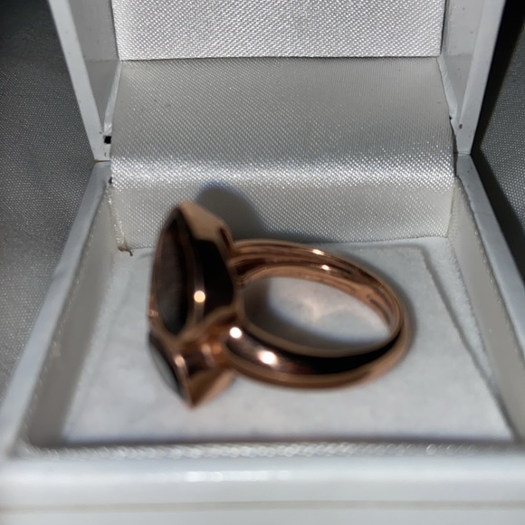 Rosegold ring size 8 - Picture 2 of 2
